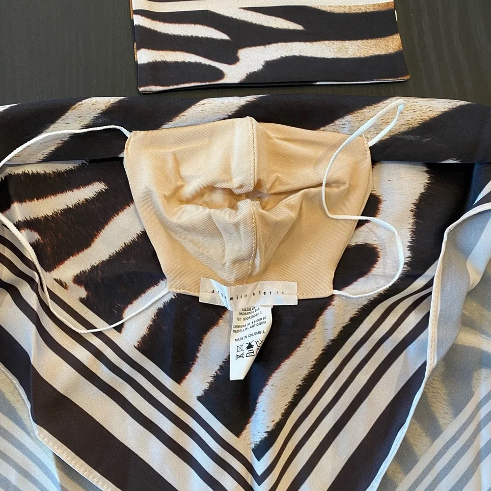 Argemiro Sierra Animal Print Face Mask Silky Bandana New